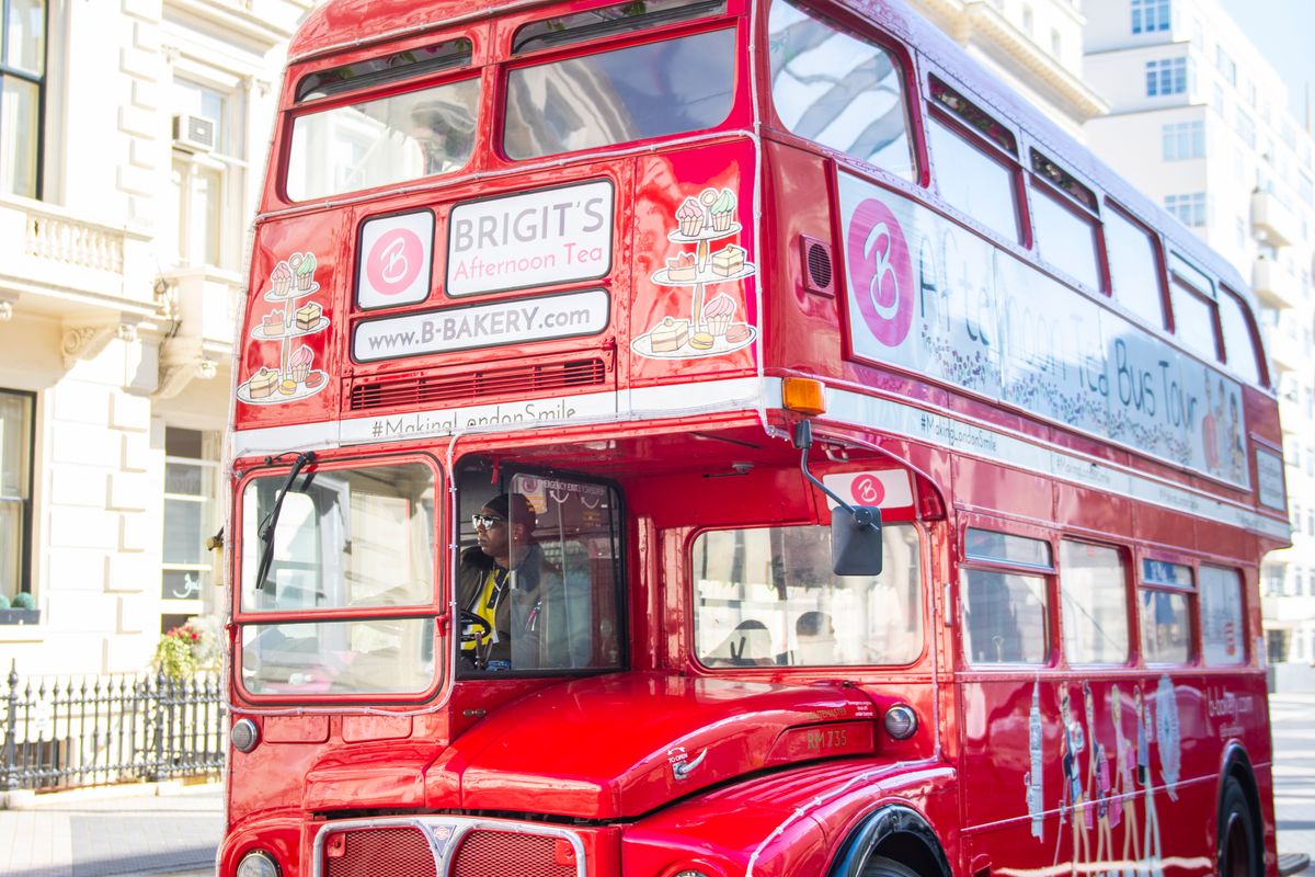 Afternoon Tea Bus London For Two With B Bakery | Mail Experiences