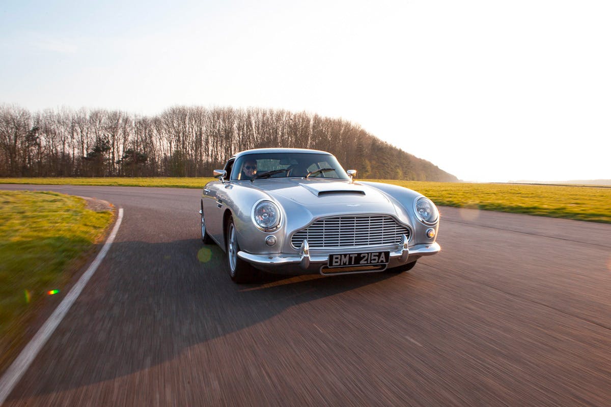 virginexperiencedays.co.uk | Drive An Aston Martin Replica DB5 and V8 Vantage
