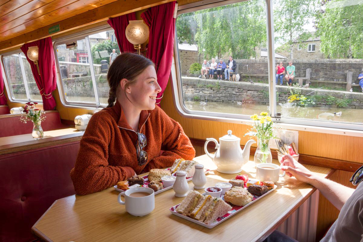 richmond river canal cruise