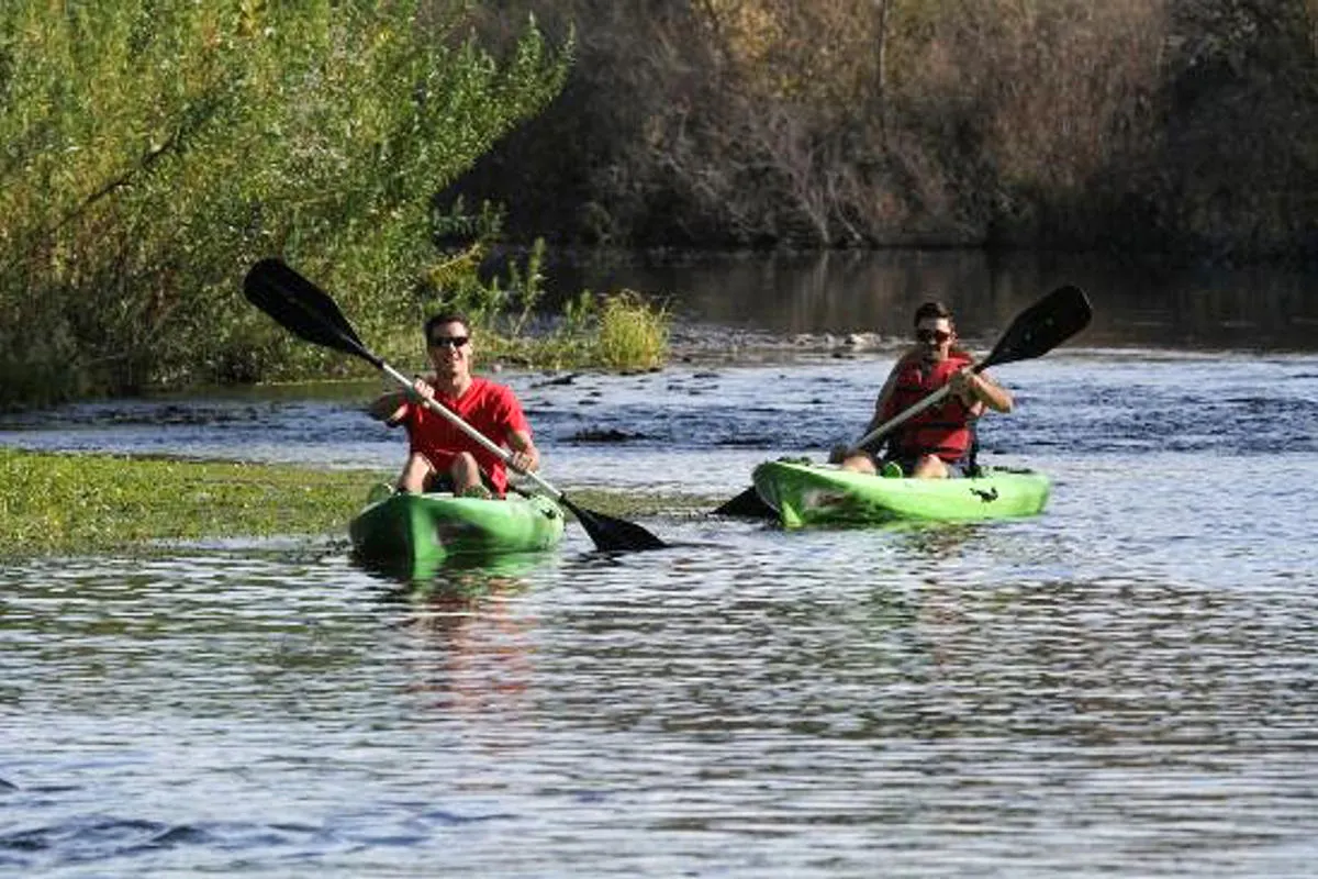 Kayaking Experience on The Thames at Richmond Virgin Experience Days