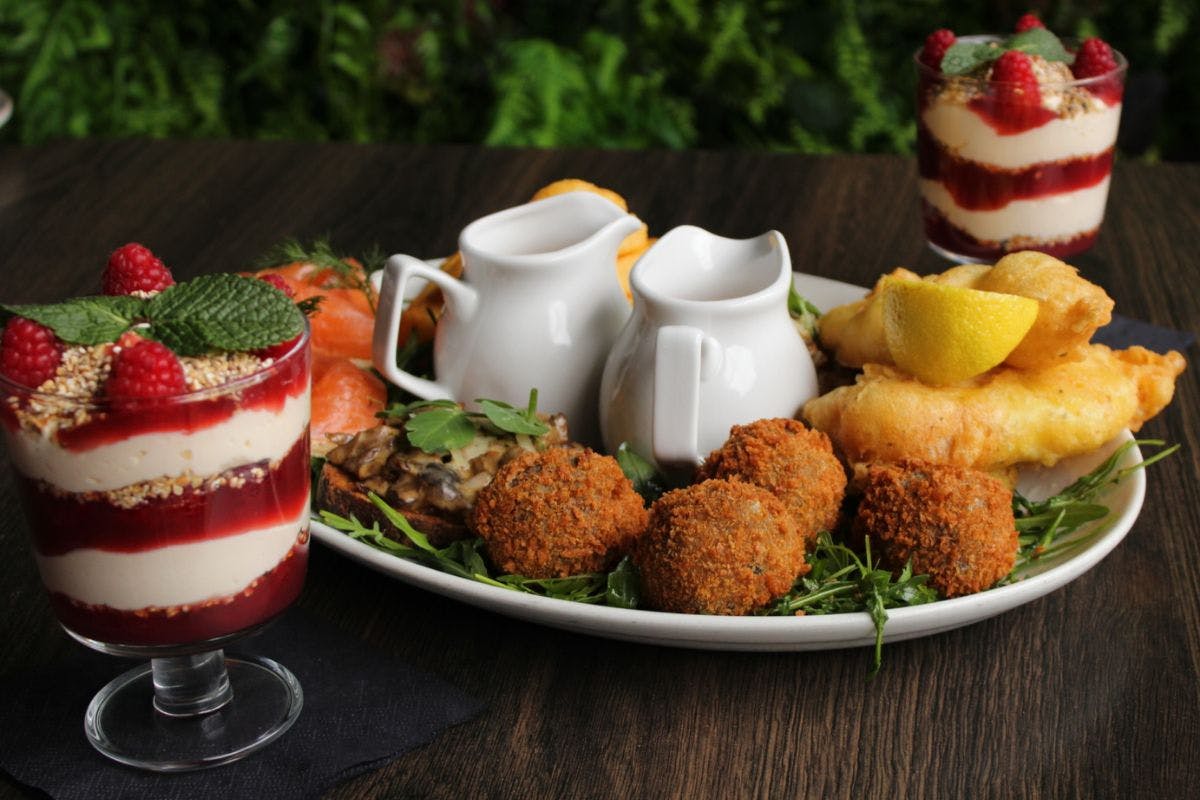 Traditional Scottish Tasting Platter For Two at The Tolbooth Tavern on