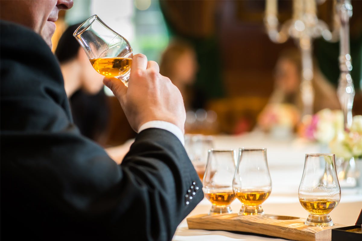 Whisky Tasting with Sharing Dishes for Two at the 4* Rubens at the Palace Hotel, London