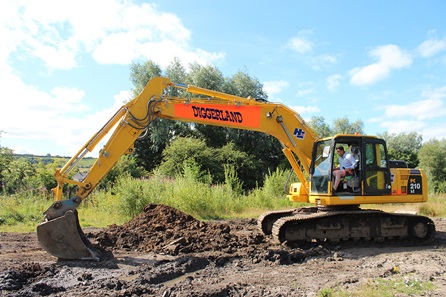 Monster Digger Experience - Drive A Digger | Virgin Experience Days