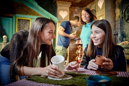 Alice In Puzzleland Escape Game For Two with Escape Hunt