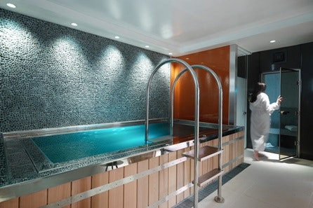 Luxury Midweek Spa Delight with Treatments and Cream Tea for Two at the 5* Athenaeum Hotel, Mayfair