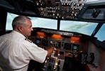 Flight Simulator Experience Aboard a Boeing 737 - 30 Minutes
